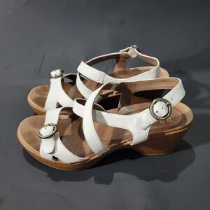 Dansko womens Wedge sandals White size 37